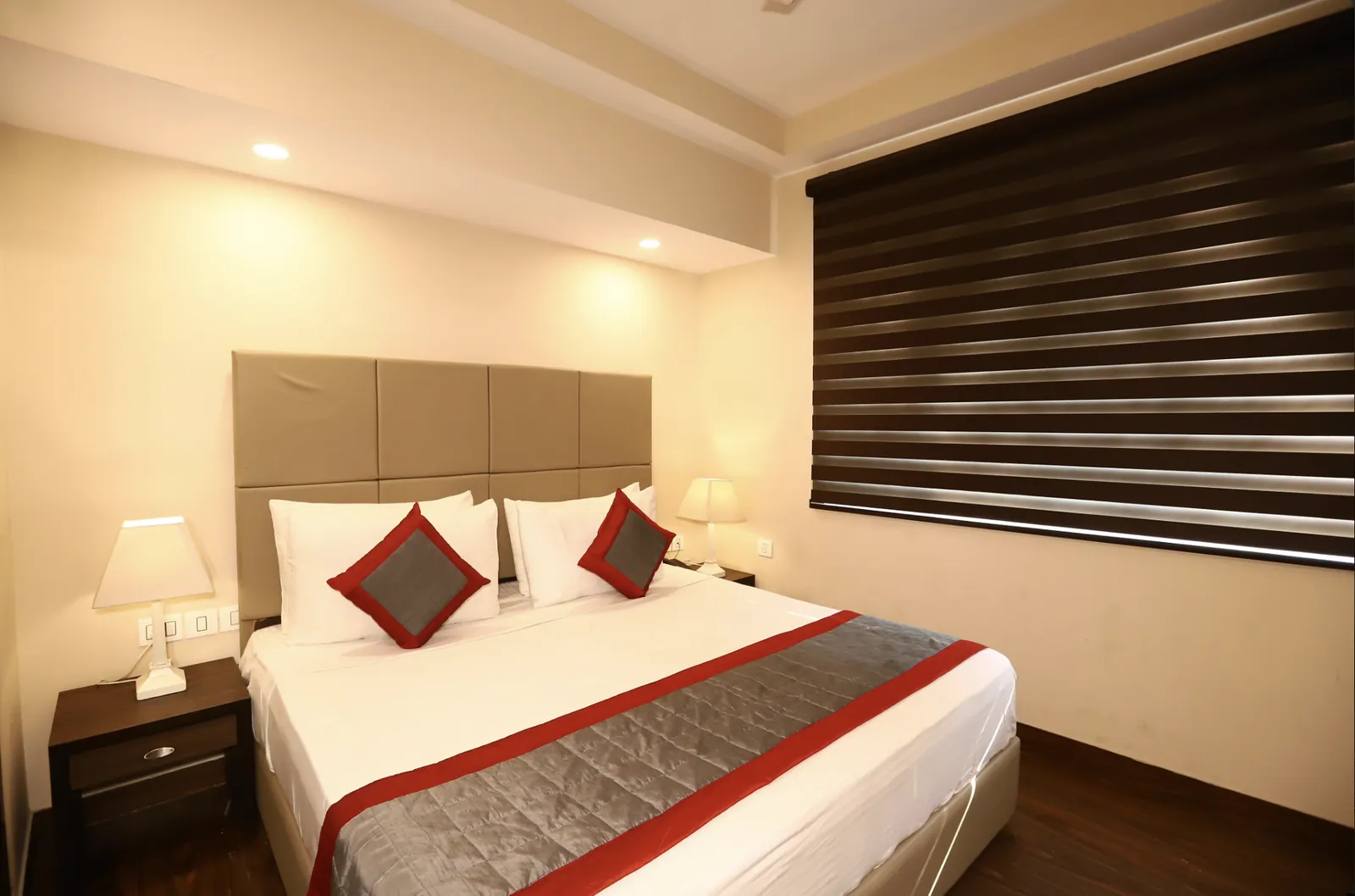 Premium Room at Hotel Azulo Inn — gallery photo 2